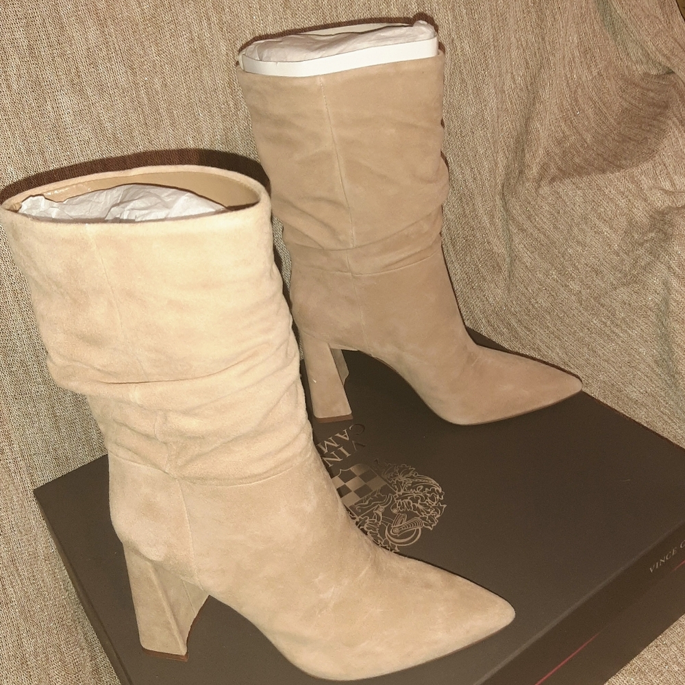 Women's Vince Camuto Tan Suede Boots Size 5M